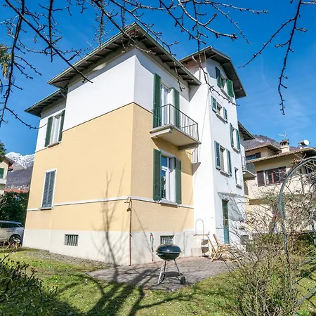 Guesthost - Historic With Garden & Lakeview