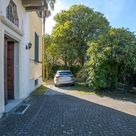 Guesthost - Historic With Garden & Lakeview *